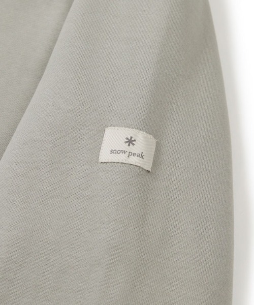 Snow Peak(スノーピーク)の「Snow Peak / Jersey Basic Sweatshirt スウェット トレーナー(スウェット・メンズ・チャコール/グレー/アイボリー/カーキ・M/XL/L)」の6枚目の写真