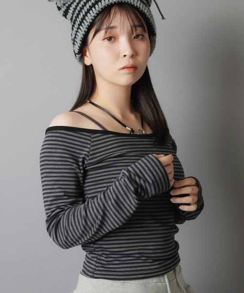 SPINNS（スピンズ）の「長袖オフショルカットソー/ボーダー（Tシャツ/カットソー・レディース・ブラック・ONESIZE）」の8枚目の写真