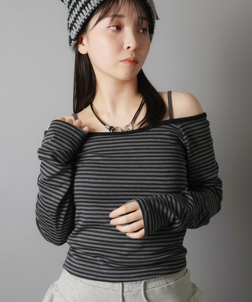 SPINNS（スピンズ）の「長袖オフショルカットソー/ボーダー（Tシャツ/カットソー・レディース・ブラック・ONESIZE）」の7枚目の写真