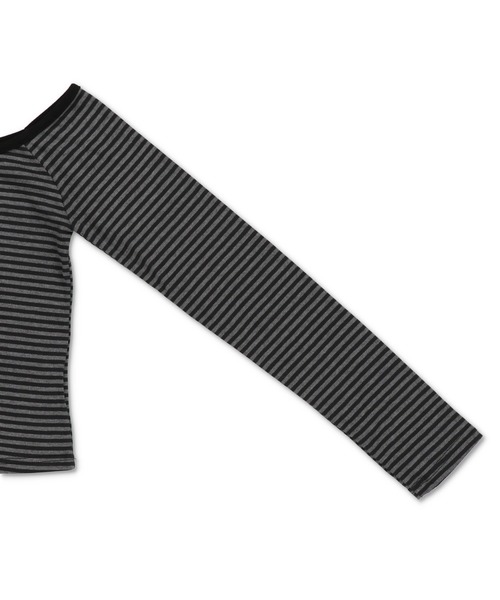 SPINNS（スピンズ）の「長袖オフショルカットソー/ボーダー（Tシャツ/カットソー・レディース・ブラック・ONESIZE）」の14枚目の写真