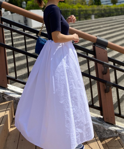 familiar フレアワンピース　80 9/28(日)20時発売]キーネックフレアワンピース｜小柄女性の