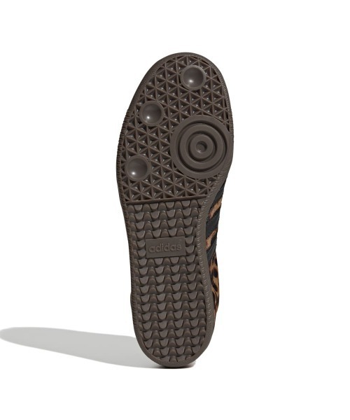 adidas(アディダス)の「adidas Originals SAMBA OG(アディダスオリジナルス サンバ OG)(スニーカー・メンズ・ブラック系・23.5cm/26.5cm/27.5cm/28.5cm/29cm/25.5cm/26cm/27cm/28cm/23cm/24cm/24.5cm/25cm)」の3枚目の写真