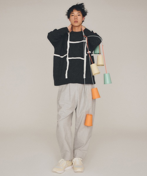 sneeuw（スニュウ）の「タックドローパンツ（その他パンツ・レディース・ブラック/グレー/ブルー・1/3）」の6枚目の写真