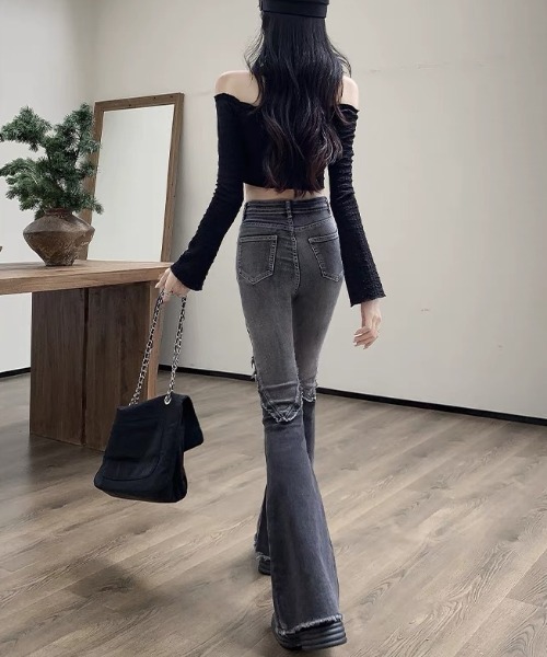 gossip!ロサンゼルス(ゴシップロサンゼルス)の「膝フリンジ フレアデニムパンツ(デニムパンツ・レディース・ブラック・M/S/XL/L)」の5枚目の写真
