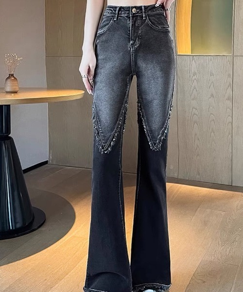 gossip!ロサンゼルス(ゴシップロサンゼルス)の「膝フリンジ フレアデニムパンツ(デニムパンツ・レディース・ブラック・M/S/XL/L)」の17枚目の写真