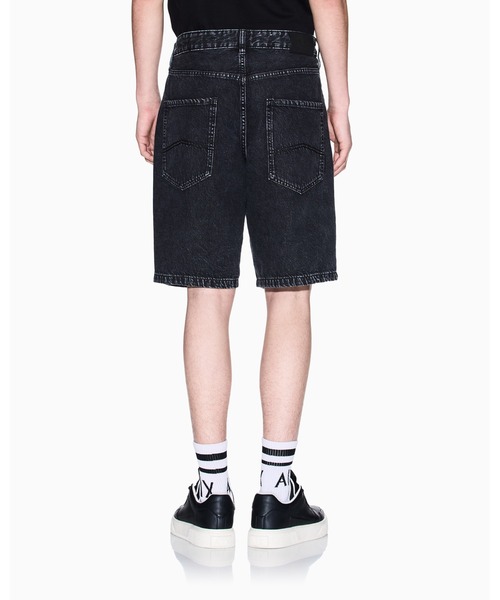 ARMANI EXCHANGE(アルマーニエクスチェンジ)の「【A|X アルマーニ エクスチェンジ】グレーウォッシュデニム バギーハーフパンツ_J91 BAGGY SHORT(デニムパンツ・メンズ・グレー・32inch/30inch/34inch/31inch/29inch/33inch/40inch/36inch/28inch)」の2枚目の写真