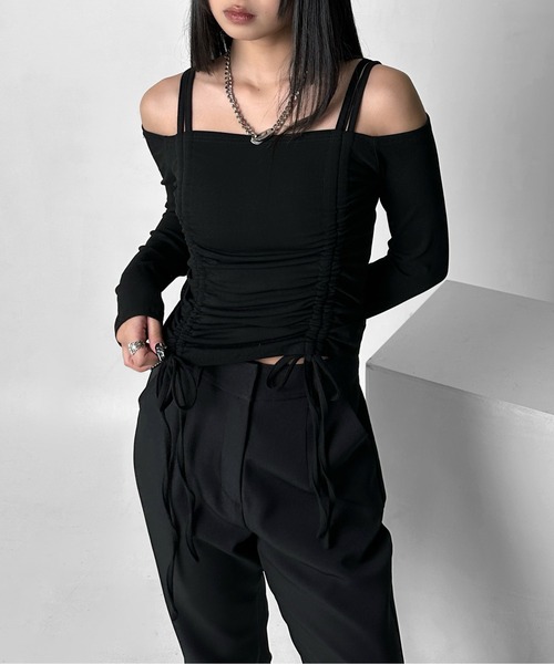 【GABRIELA HEARST】オフショルダー シャーリング入り Riff ブラウス シャツ オフショルダーシャーリングトップス