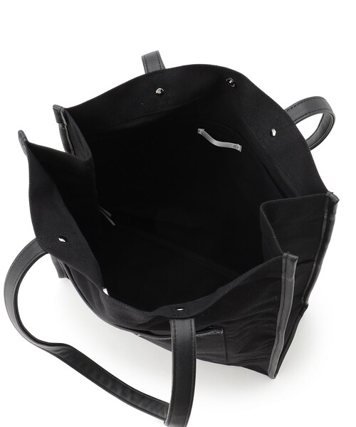 ITS'DEMO（イッツデモ）の「【推し活／A4対応】合皮パイピングキャンバストート（トートバッグ・レディース・ブラック/ブラック系3/ダークブラウン系3/アイボリー・00）」の12枚目の写真