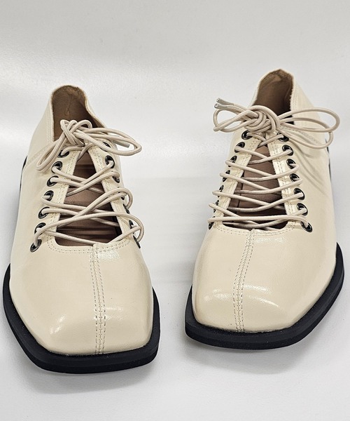 ANOTHER S(アナザーエス)の「バレエコアスクエアーローファー(ローファー・レディース・アイボリー/ブラック・37/38/39)」の12枚目の写真