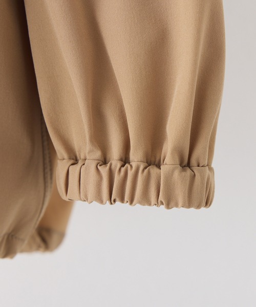 PUAL CE CIN(ピュアルセシン)の「【水陸両用】ナイロンストレッチパーカー(ラッシュガード・レディース・ベージュ/ブラック・FREE)」の10枚目の写真