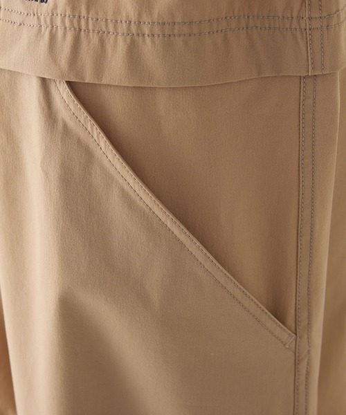 PUAL CE CIN(ピュアルセシン)の「【水陸両用】ナイロンストレッチパーカー(ラッシュガード・レディース・ベージュ/ブラック・FREE)」の9枚目の写真