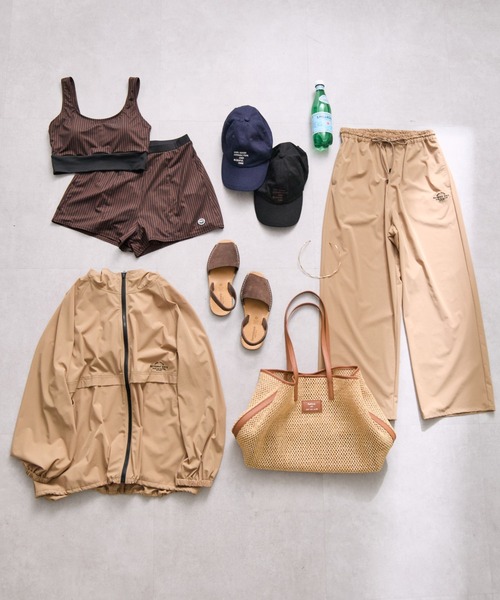 PUAL CE CIN(ピュアルセシン)の「【水陸両用】ナイロンストレッチパーカー(ラッシュガード・レディース・ベージュ/ブラック・FREE)」の12枚目の写真