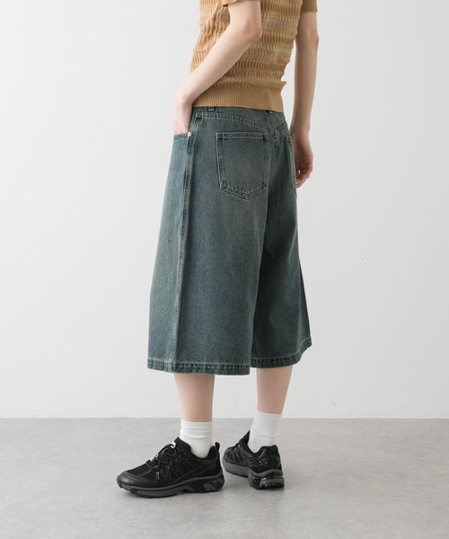 SENSE OF PLACE by URBAN RESEARCH（センスオブプレイスバイアーバンリサーチ）の「ニーレングスデニム（デニムパンツ・レディース・インディゴブルー/ライトインディゴブルー・SMALL/MEDIUM）」の4枚目の写真