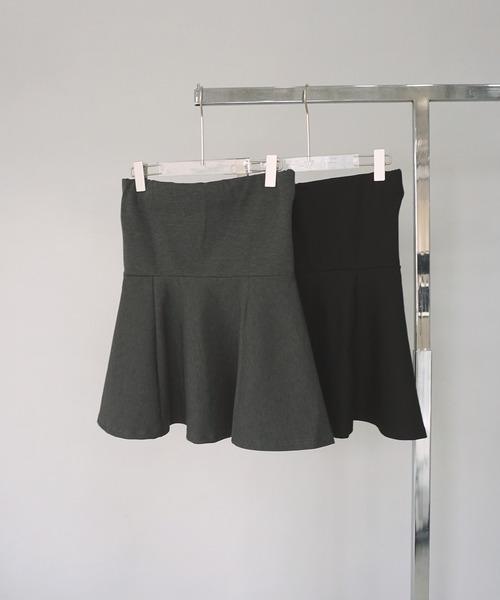 O'fmus(オフムス)の「【O'fmus】ペプラムベアトップ ofmw25s024(その他トップス・レディース・ブラック/チャコールグレー・FREE)」の3枚目の写真