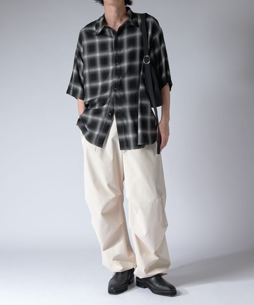 Lui's（ルイス）の「オンブレー半袖シャツ（シャツ/ブラウス・メンズ・グレー/ブラック・FREE）」の17枚目の写真