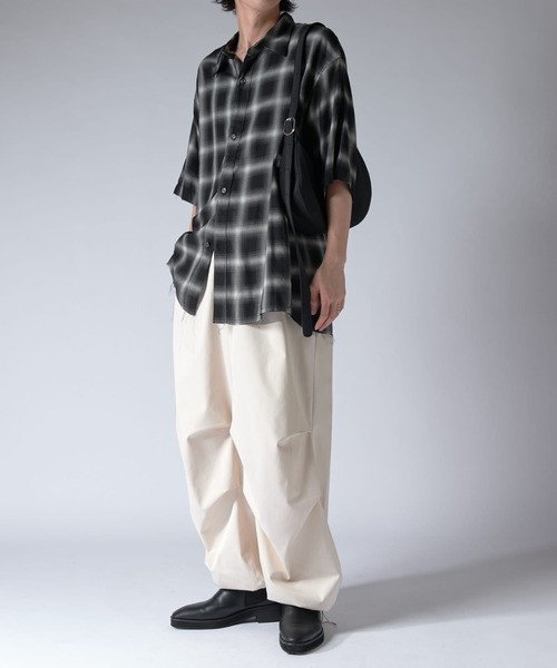 Lui's（ルイス）の「オンブレー半袖シャツ（シャツ/ブラウス・メンズ・グレー/ブラック・FREE）」の18枚目の写真