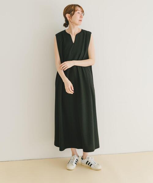 ITEMS URBANRESEARCH(アイテムズ アーバンリサーチ)の「カットミラノノースリワンピース(ワンピース・レディース・ブラック/ブラウン系その他/オフホワイト・FREE)」の13枚目の写真