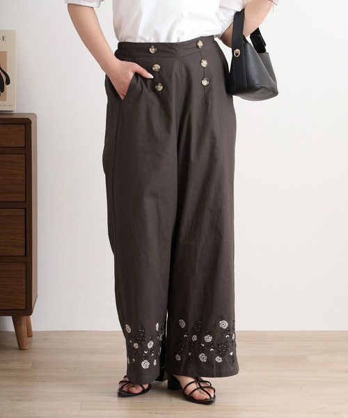 Emago(イマゴ)の「EMAGO ローズ刺繍パンツ(その他パンツ・レディース・イエロー/ホワイト/チャコールグレー・FREE)」の10枚目の写真