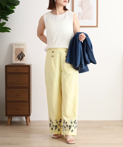 Emago(イマゴ)の「EMAGO ローズ刺繍パンツ(その他パンツ・レディース・イエロー/ホワイト/チャコールグレー・FREE)」の15枚目の写真