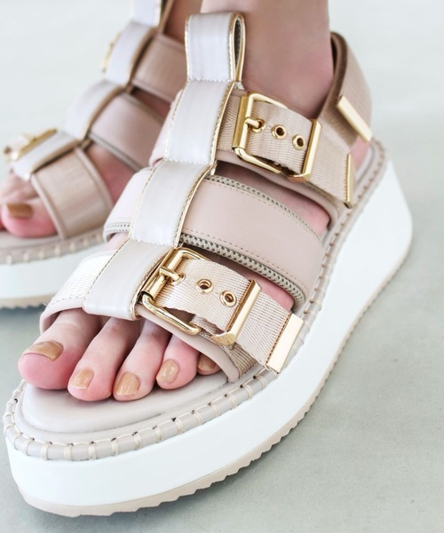 Lucida（ルシーダ）の「Aludra/厚底サンダル（サンダル・レディース・ベージュ/ホワイト/ピンク/グレー・35/36/37/38/39）」の17枚目の写真