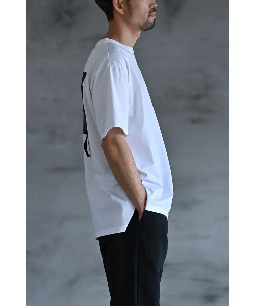 funda mine（ファンダマイン）の「[日本製]【接触冷感・速乾・蒸れ防止】ARTボックスTシャツ（Tシャツ/カットソー・レディース・ブラック/ホワイト・02/01）」の10枚目の写真