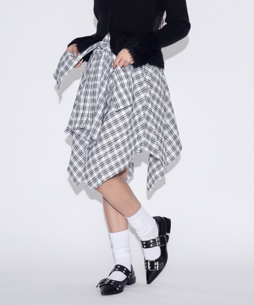 tinkerend(ティンカーエンド)の「Check Wrap Mini Skirt / チェックラップミニスカート シャツレイヤード(スカート・レディース・ブルー/ホワイト・FREE)」の7枚目の写真