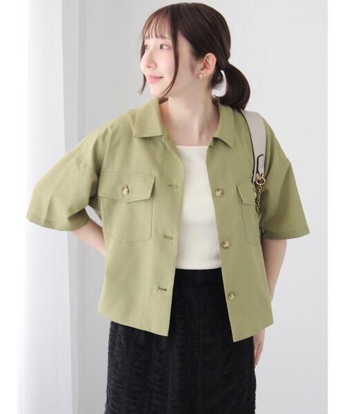 Te chichi TERRASSE(テチチテラス)の「◎麻調バックプリーツシャツ(シャツ/ブラウス・レディース・カーキ/ブラック/ベージュ・F)」の3枚目の写真