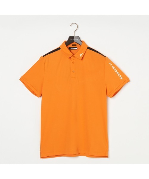 J.LINDEBERG(ジェイリンドバーグ)の「【J.LINDEBERG/GOLF】ショルダーライン袖ロゴ刺繍半袖シャツ(シャツ/ブラウス・メンズ・オレンジ・44)」の1枚目の写真