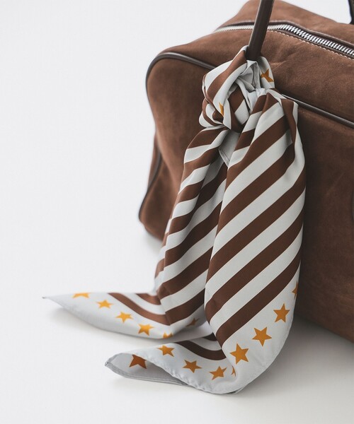 Ray BEAMS(レイビームス)の「スター スカーフ(バンダナ/スカーフ・レディース・サックスブルー/ピンク・ONE SIZE)」の2枚目の写真