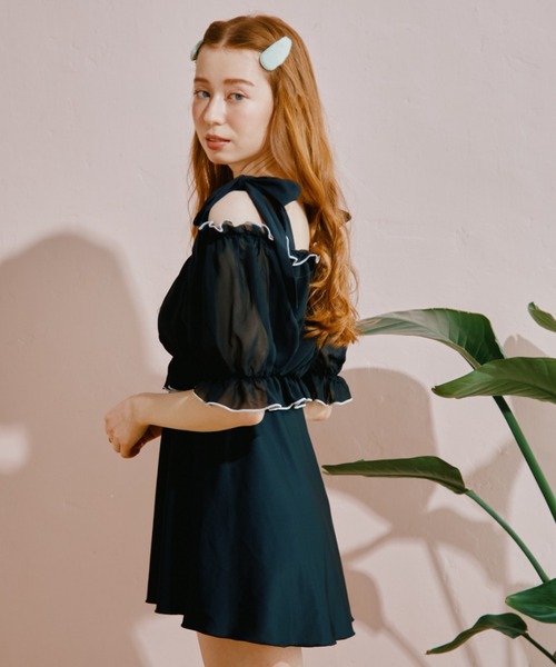 San-ai Resort 三愛水着楽園（サンアイリゾート　サンアイミズギラクエン）の「【WEB限定】Aラインワンピ9号・11号【Big Apple's（ビッグアップルズ）】（水着・レディース・ホワイト/ブラック・9号/11号）」の9枚目の写真