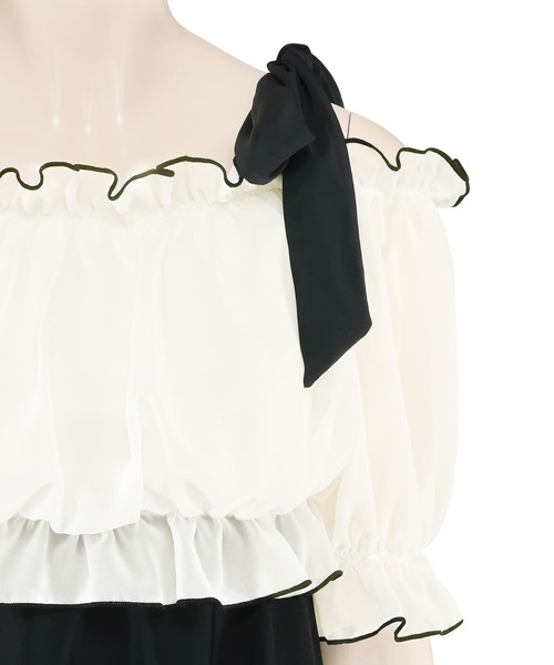 San-ai Resort 三愛水着楽園（サンアイリゾート　サンアイミズギラクエン）の「【WEB限定】Aラインワンピ9号・11号【Big Apple's（ビッグアップルズ）】（水着・レディース・ホワイト/ブラック・9号/11号）」の21枚目の写真