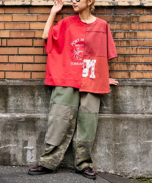 etsinta(エシンタ)の「etsintaリメイクオーバーtee(Tシャツ/カットソー・レディース・レッド・ONE SIZE)」の7枚目の写真