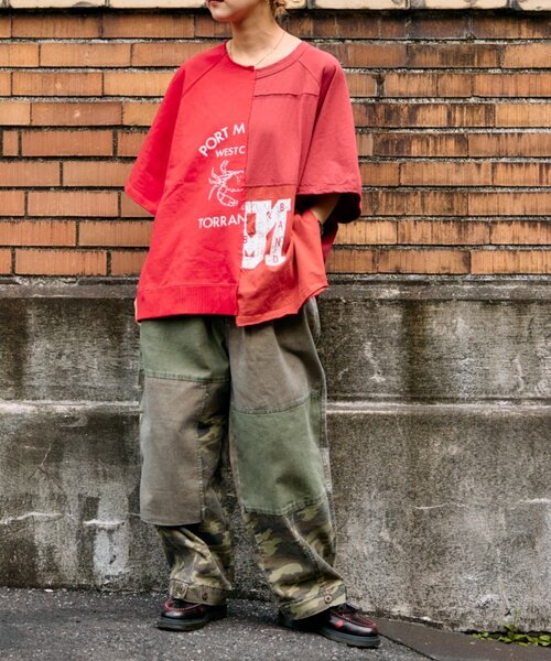 etsinta(エシンタ)の「etsintaリメイクオーバーtee(Tシャツ/カットソー・レディース・レッド・ONE SIZE)」の12枚目の写真