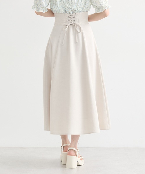 earth music&ecology（アースミュージックアンドエコロジー）の「バックレースアップスカート（スカート・レディース・ダークブラウン/ライトグリーン/ブラック/ライトベージュ・M/S）」の3枚目の写真