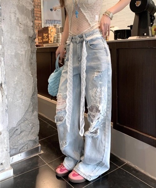 SHEENA(シーナ)の「【新色追加】レースダメージデニムワイドパンツ(デニムパンツ・レディース・サックスブルー/ブラック・L/M/S)」の5枚目の写真