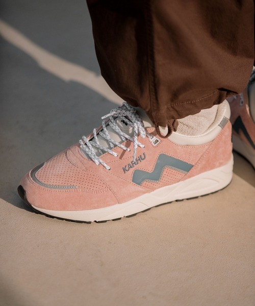KARHU(カルフ)の「KARHU / “ARIA 95” スニーカー(スニーカー・レディース・ピンク系/グリーン系・5/8/7/6)」の11枚目の写真