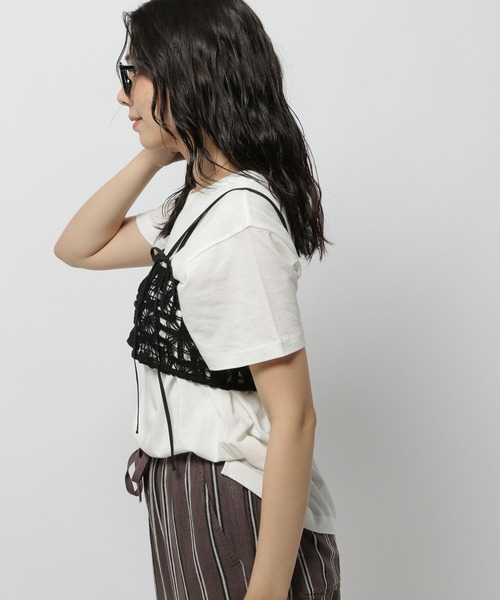 niko and...（ニコアンド）の「2WAYフラワークラフトキャミソール（キャミソール・レディース・ボルドー/アイボリー/ブラック・FREE）」の10枚目の写真