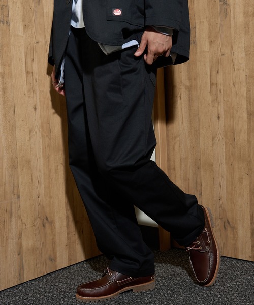 RED KAP（レッドキャップ）の「【RED KAP】限定商品 PT-38別注 2TUCK PANTS　ワイドパンツ・タックパンツ・ワークパンツ（チノパンツ・メンズ・ベージュ/ブラック・M/S/LL/L）」の13枚目の写真