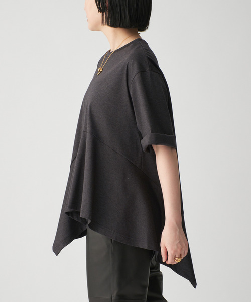 Room no.8(ルームエイト)の「Room no.8 ルームエイト SMOOTH CO DRAPE TOPS SR8S-014(Tシャツ/カットソー・レディース・ホワイト/チャコールグレー・FREE)」の11枚目の写真