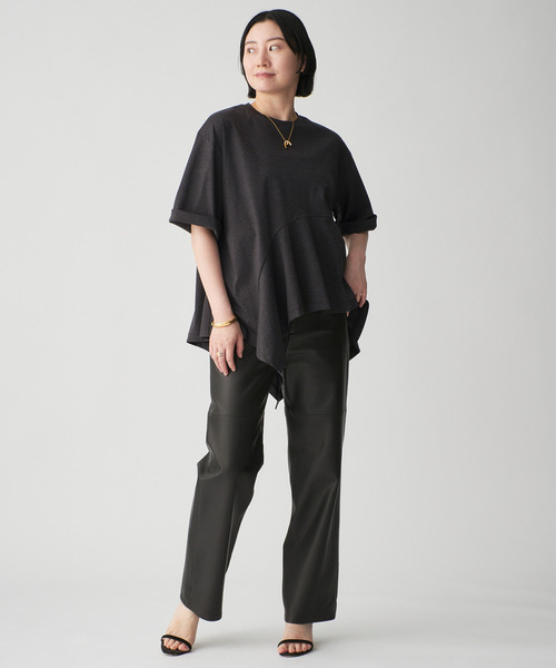Room no.8(ルームエイト)の「Room no.8 ルームエイト SMOOTH CO DRAPE TOPS SR8S-014(Tシャツ/カットソー・レディース・ホワイト/チャコールグレー・FREE)」の14枚目の写真