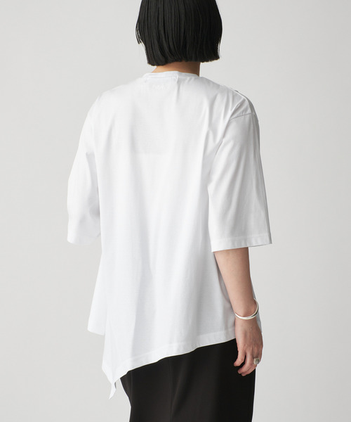 Room no.8(ルームエイト)の「Room no.8 ルームエイト SMOOTH CO DRAPE TOPS SR8S-014(Tシャツ/カットソー・レディース・ホワイト/チャコールグレー・FREE)」の21枚目の写真
