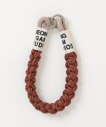 Per sist ence（パーシエンス）の「マクラメスマホハンドストラップ（スマホグッズ）」