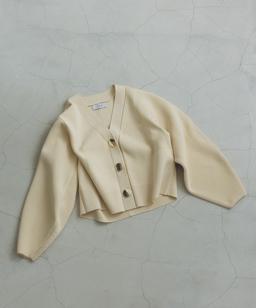 【超人気商品】セレクトネックウェーブボタンカーディガン【◆2025-26秋冬◆】 ADAM ET ROPÉ FEMME(アダム エ ロペ ファム) / 【WEB限定