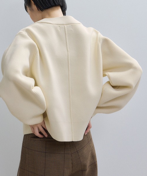 WEB限定】・【サステナブル】セレクトネックウェーブボタン