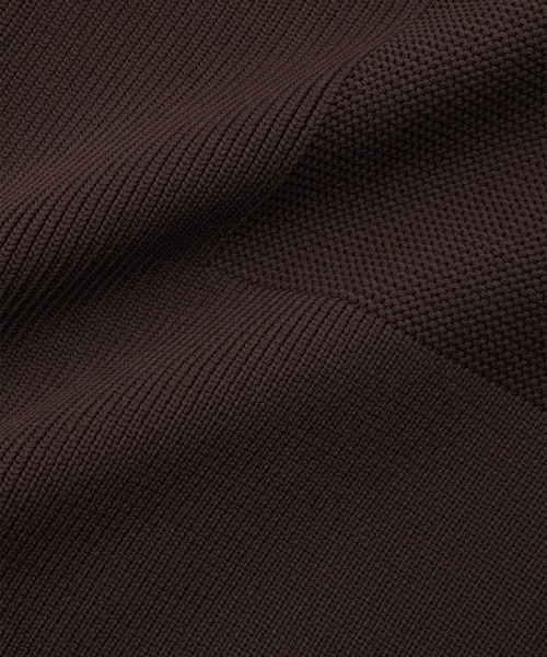 ADAM ET ROPE'(アダムエロペ)の「【WEB限定】・【サステナブル】セレクトネックウェーブボタンカーディガン(カーディガン/ボレロ・レディース・ダークブラウン/ブラック/ブラック系その他/チャコールグレー/グレー/オフホワイト・FREE)」の11枚目の写真