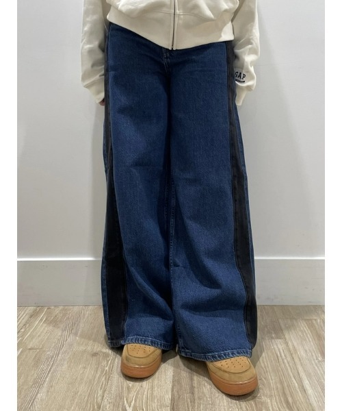 GAP(ギャップ)の「ミッドライズ ウルトラソフト バギーデニム(デニムパンツ・レディース・ライトインディゴブルー・23/24/25/26/27/28/29/30)」の10枚目の写真