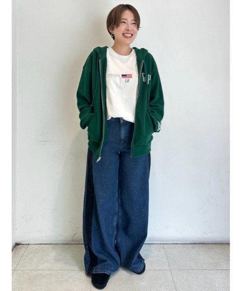 GAP(ギャップ)の「ミッドライズ ウルトラソフト バギーデニム(デニムパンツ・レディース・ライトインディゴブルー・23/24/25/26/27/28/29/30)」の12枚目の写真