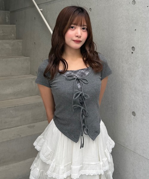 Lae（レイ）の「チェックレイヤードトップス（Tシャツ/カットソー・レディース・グレー/ライトブルー・フリー）」の3枚目の写真