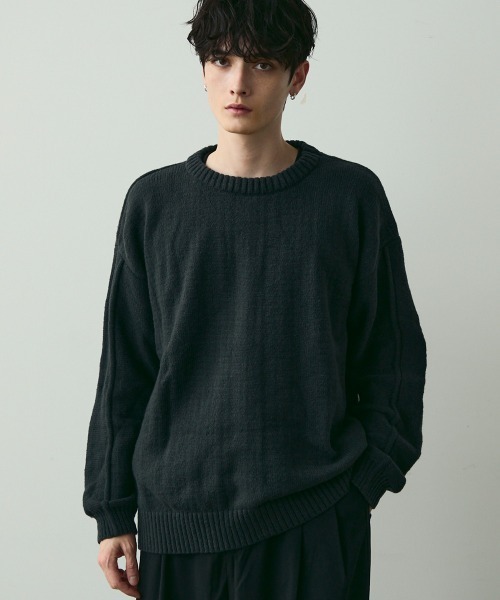 Shoowtime(ショウタイム)の「Basic Oversized Knit Sweater / ベーシッククルーネックニット(ニット/セーター・メンズ・ブラウン/チャコールグレー・MEDIUM/LARGE)」の4枚目の写真