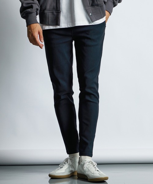 LANVIN en Bleu(ランバンオンブルー)の「超伸縮「ガムストレッチ」スキニー イージーチノパン(スラックス・メンズ・チャコールグレー/ブラック/グレイッシュベージュ/ネイビー・50/48/46/52)」の4枚目の写真